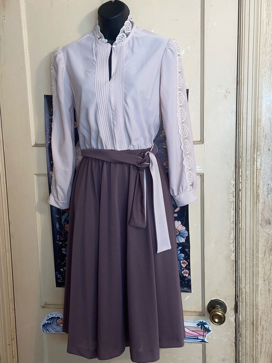 Bedford Fair NY Dresses & Skirts - 80s BEDFORD FAIR DRESS Pink & Brown Lace High Neck